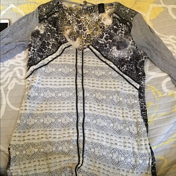 Buckle Tops - Buckle 3/4/sleeve shirt Buckle Tops - Buckle 3/4/sleeve shirt